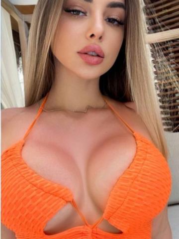 Юна